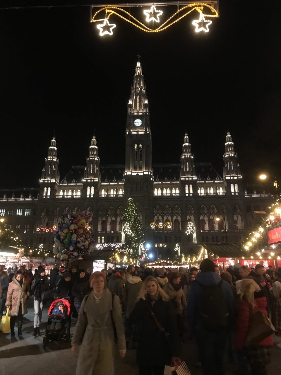 Rathaus Christmas Market
