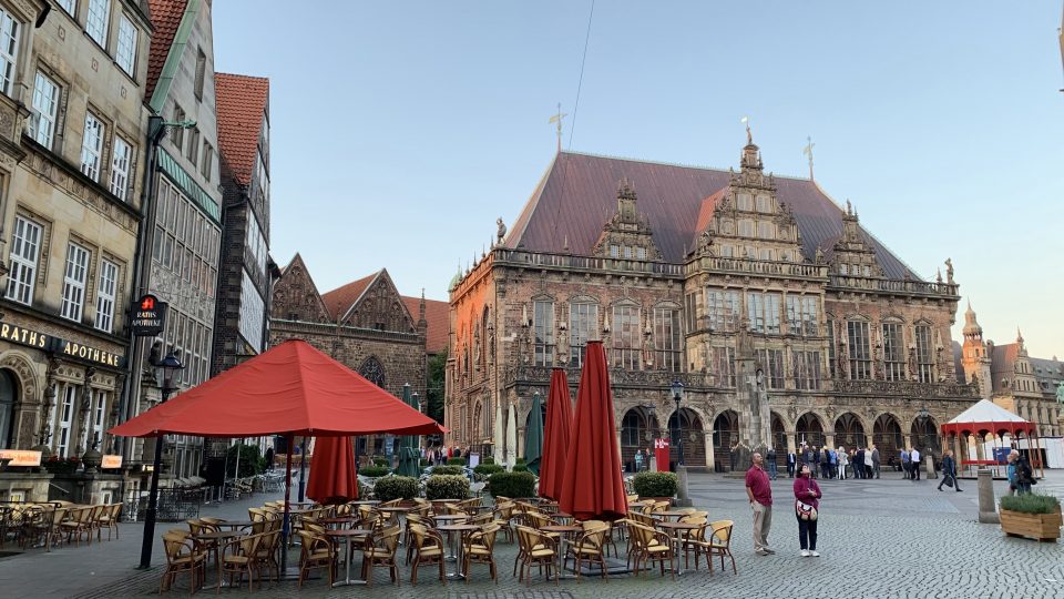 Visiting the city of Bremen to see the cathedral, town hall and Schnoor